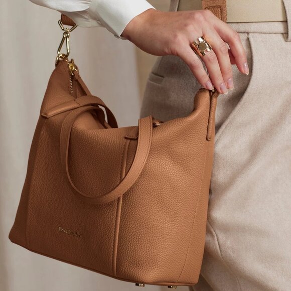 Vera Bradley Charlie Small Shoulder Bag in leather- Camel- NWT - Picture 1 of 7